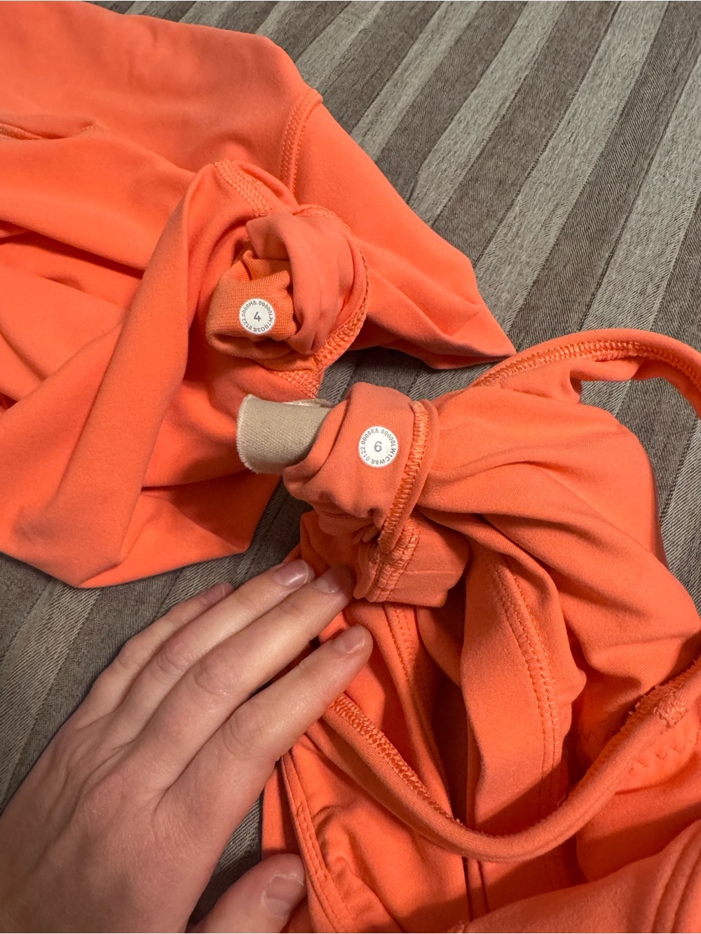Lululemon Raspberry cream Align set - Picture 4 of 4